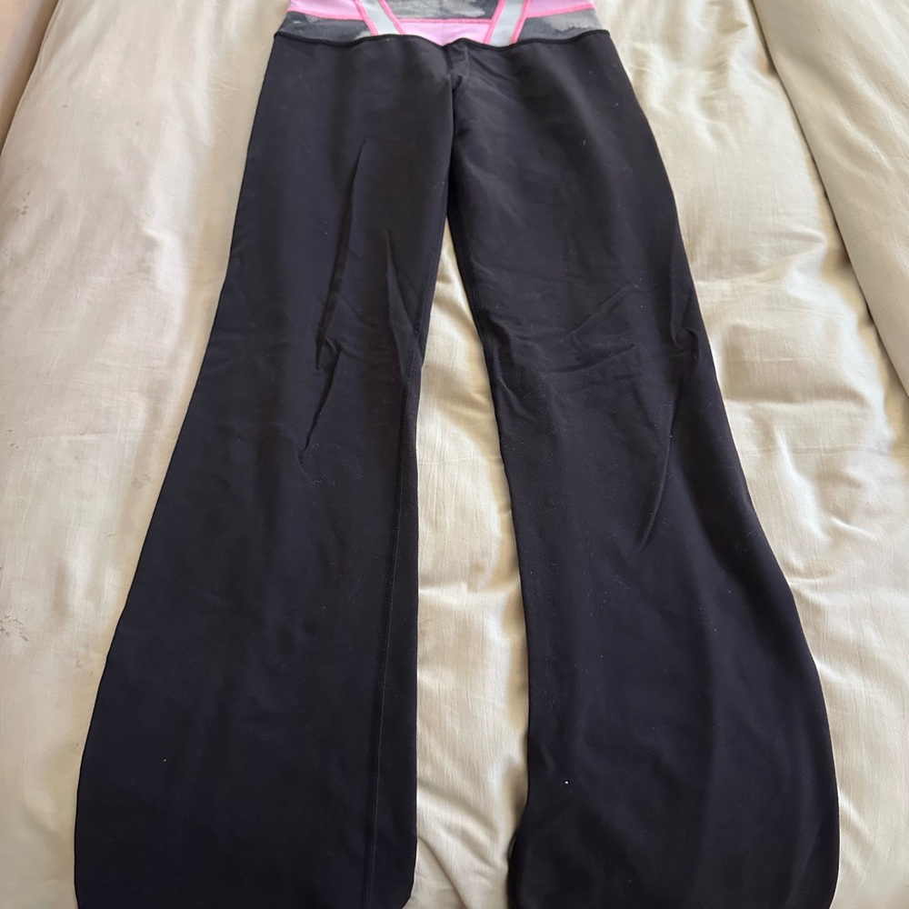 Black Flared Lululemon Yoga Pants